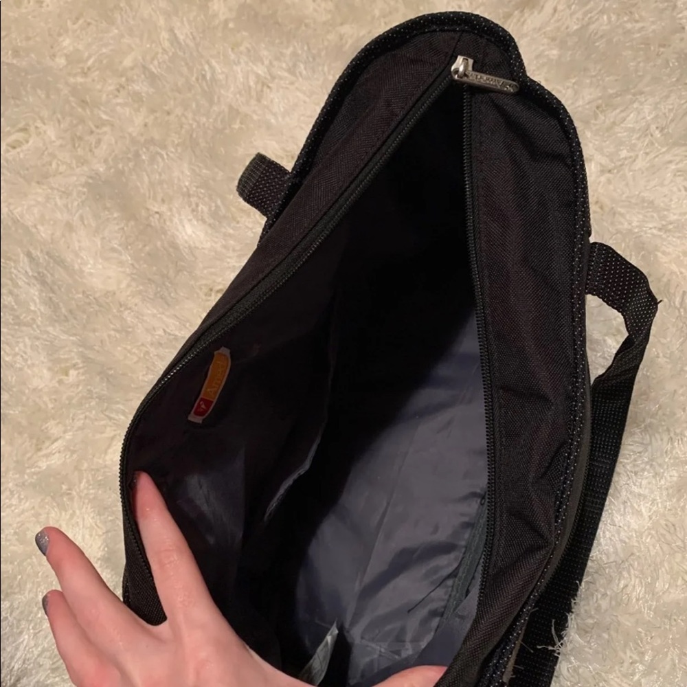 Amends Pump Bag - Picture 2 of 2